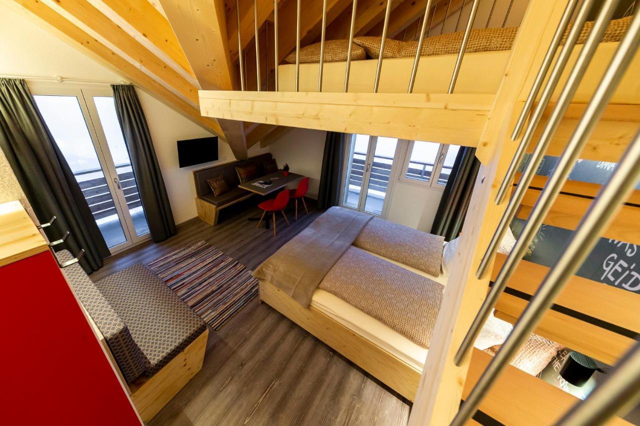 Eiger Guest house 2*
